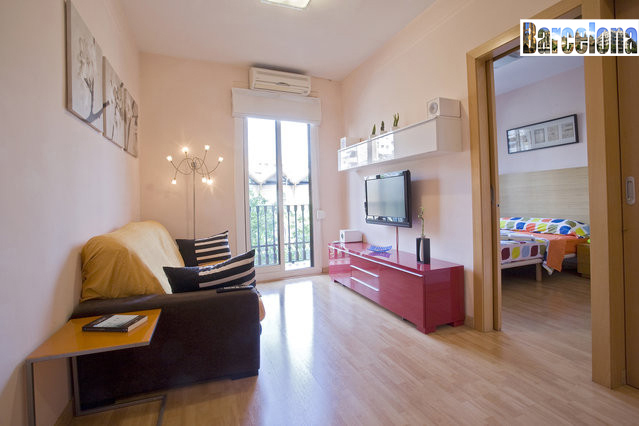 sala de estar barcelona centric apartment